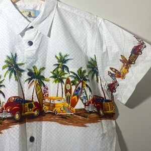 High Surf Men’s Hawaiian Button Down Shirt with Front Pocket